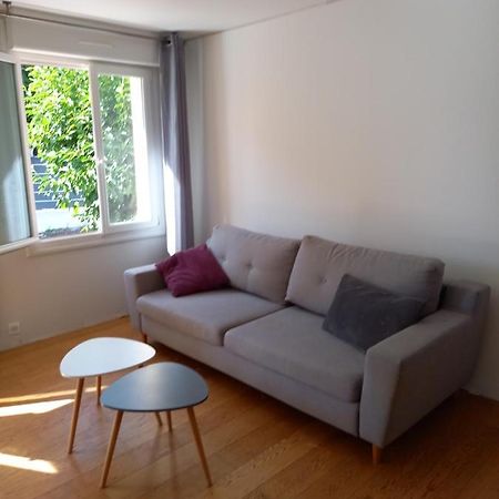 Nantes Aeroport 1-5 Couchages-Parking-Jardin Bouguenais Exteriör bild