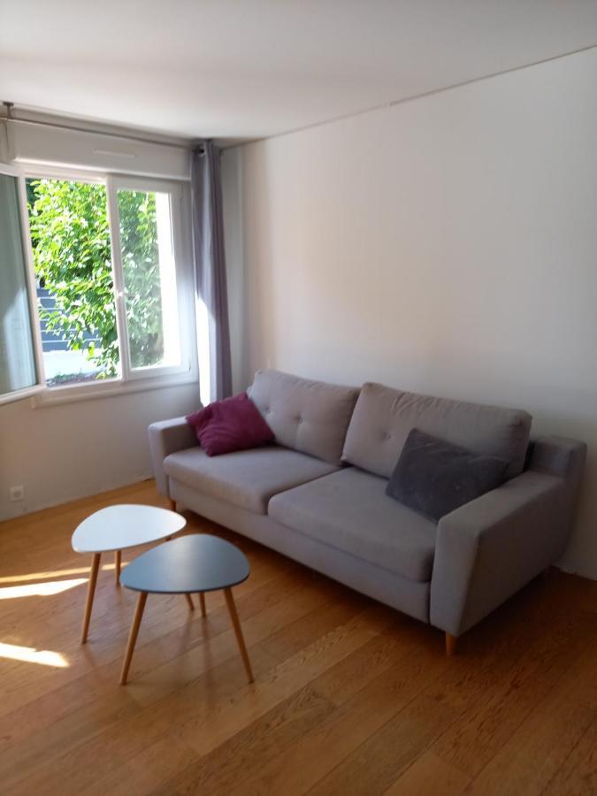 Nantes Aeroport 1-5 Couchages-Parking-Jardin Bouguenais Exteriör bild